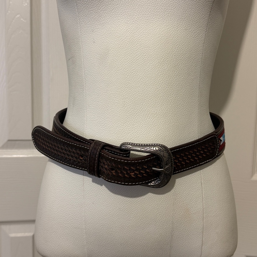 TWISTED X BEADED BLUE & RED FASHION WESTERN LEATHER BELT - Picture 8 of 9